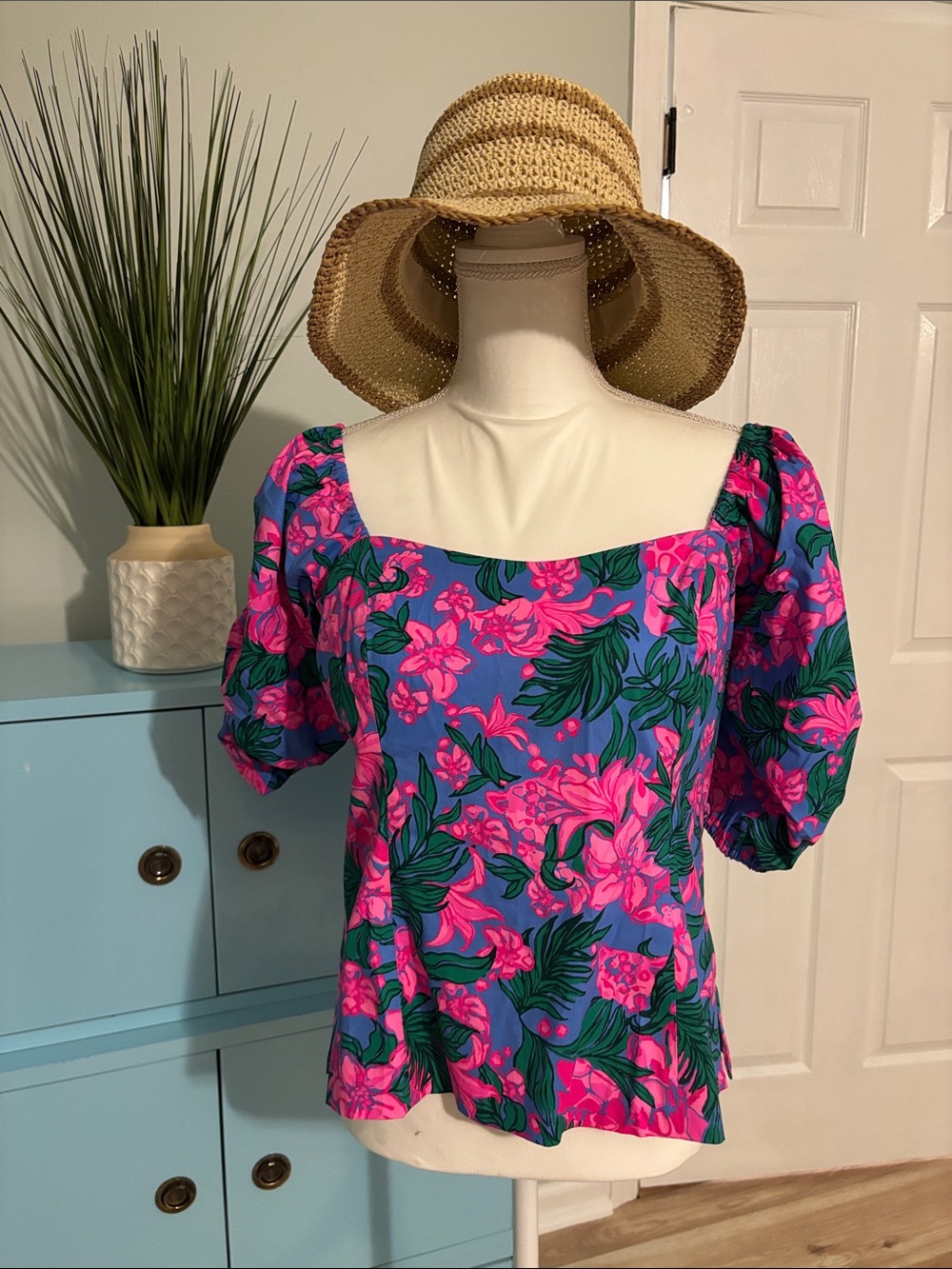 Lilly Pulitzer Blue Floral Puff-Sleeve Square Neck Top